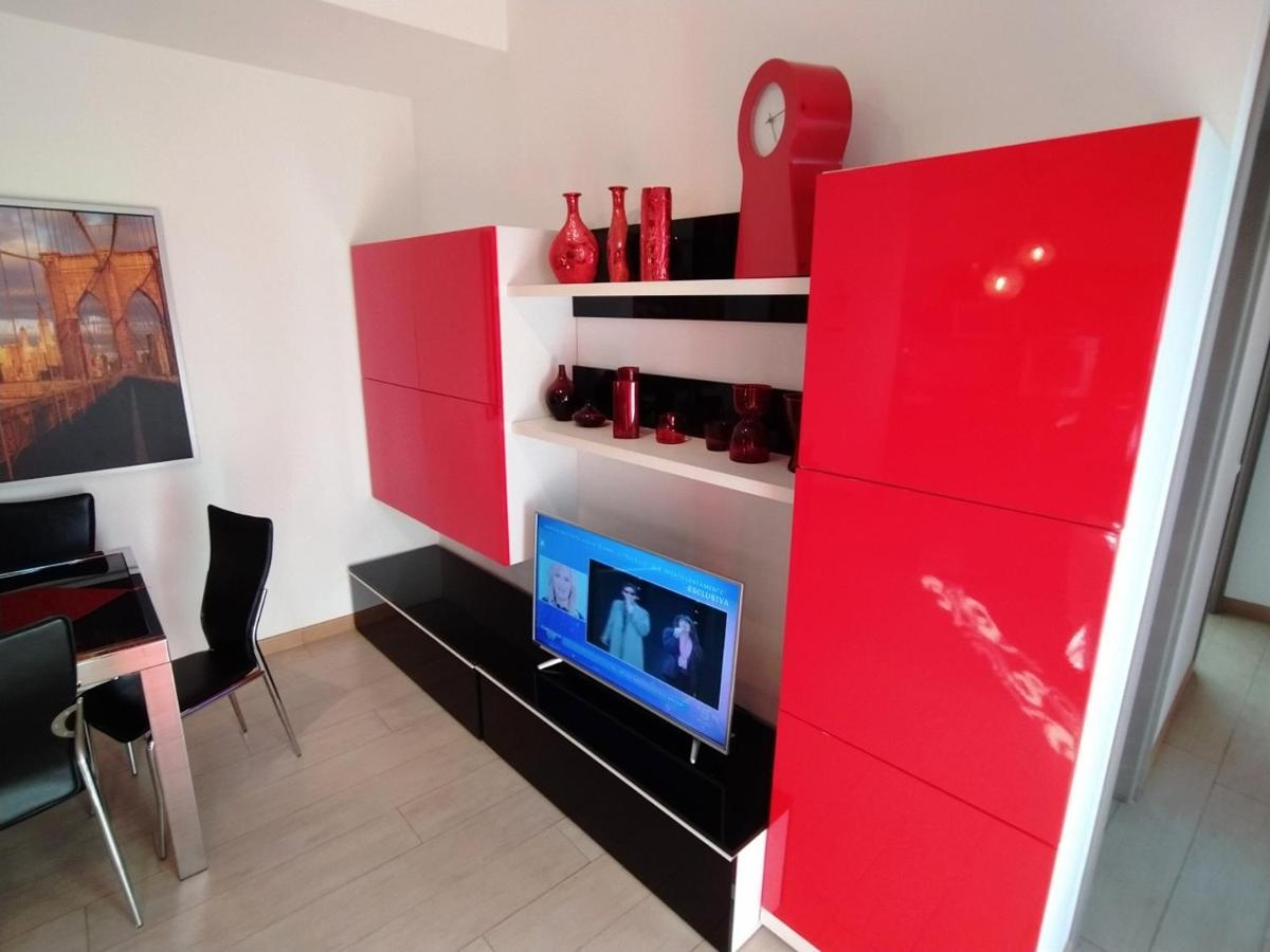 Vicino Metro C - Mirti Apartment