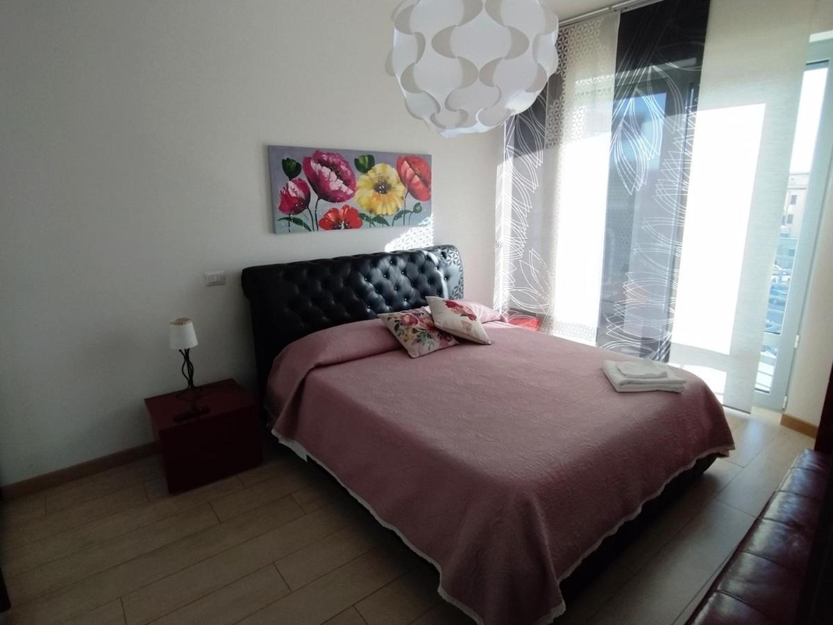 Vicino Metro C - Mirti Apartment